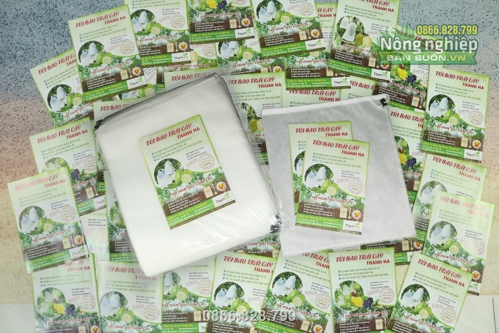 Mỗi bịch gồm 100 cái, được dán tem nhãn thể hiện đầy đủ thông tin Mỗi bịch gồm 100 cái, được dán tem nhãn thể hiện đầy đủ thông tin
