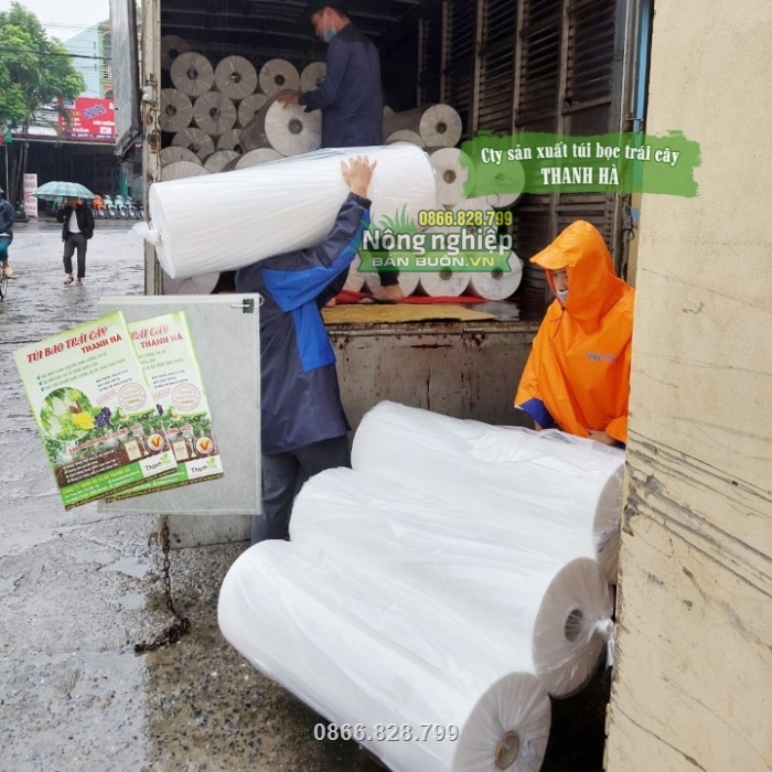 Sản phẩm được sản xuất từ loại vải không dệt nhập khẩu Sản phẩm được sản xuất từ loại vải không dệt nhập khẩu