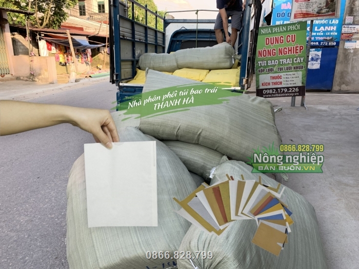 Giao hàng tận nơi trên toàn quốc, nhanh chóng, uy tín Giao hàng tận nơi trên toàn quốc, nhanh chóng, uy tín