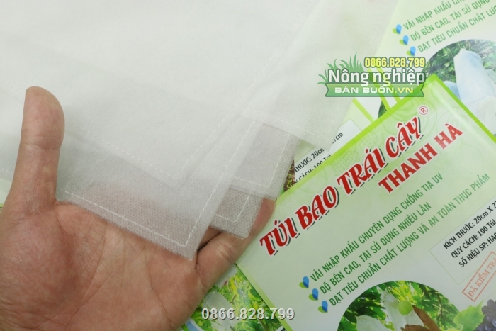 Các mép may bằng chỉ chắc chắn, không bục đứt Các mép may bằng chỉ chắc chắn, không bục đứt