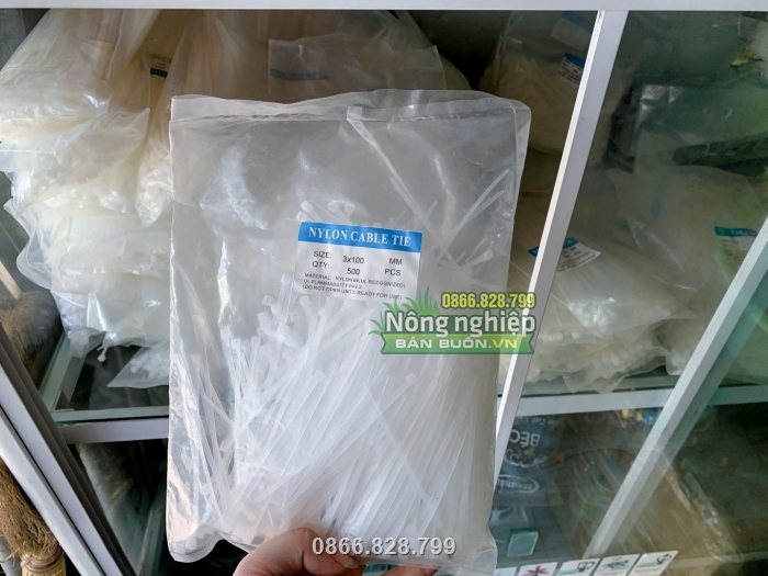 Sản phẩm được đóng gói 500c/ túi Sản phẩm được đóng gói 500c/ túi