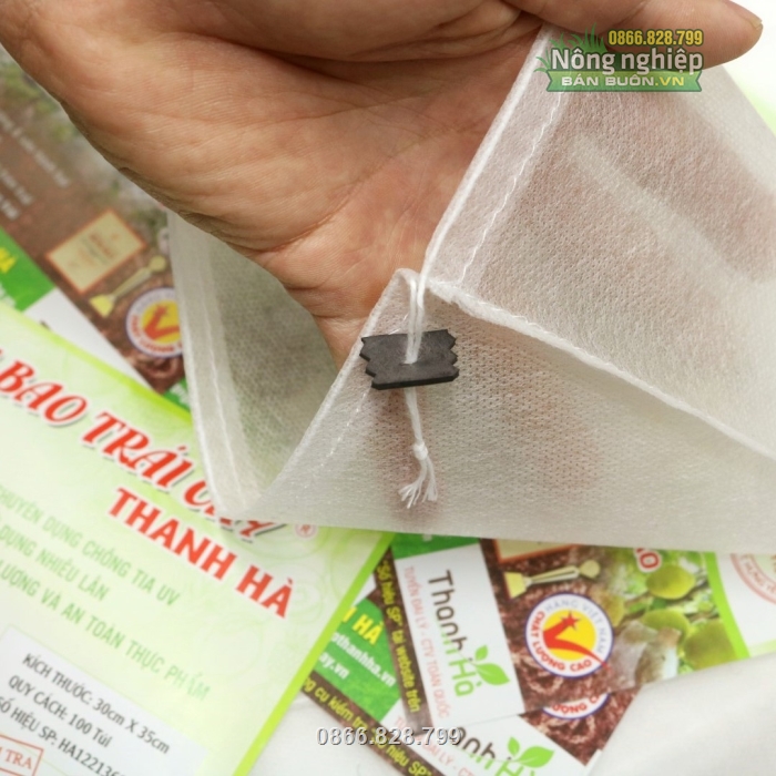Miệng túi và mép túi được may bằng chỉ cẩn thận, tỉ mỉ không bục đứt Miệng túi và mép túi được may bằng chỉ cẩn thận, tỉ mỉ không bục đứt
