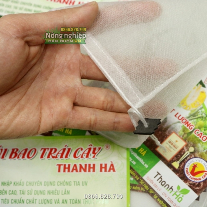 Miệng túi được may cẩn thận, có luồn sẵn dây rút để cột miệng túi Miệng túi được may cẩn thận, có luồn sẵn dây rút để cột miệng túi
