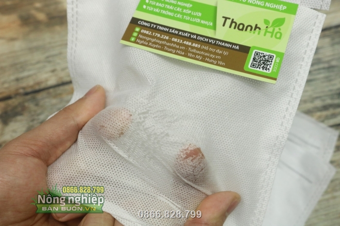 Túi có độ bền cao, không bị mục rách khi để ở ngoài trời Túi có độ bền cao, không bị mục rách khi để ở ngoài trời