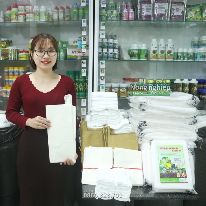 Sản phẩm có mặt và được bày bán tại nhiều cửa hàng nông nghiệp Sản phẩm có mặt và được bày bán tại nhiều cửa hàng nông nghiệp